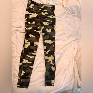 lululemon athletica Camo Leggings - Black and green
